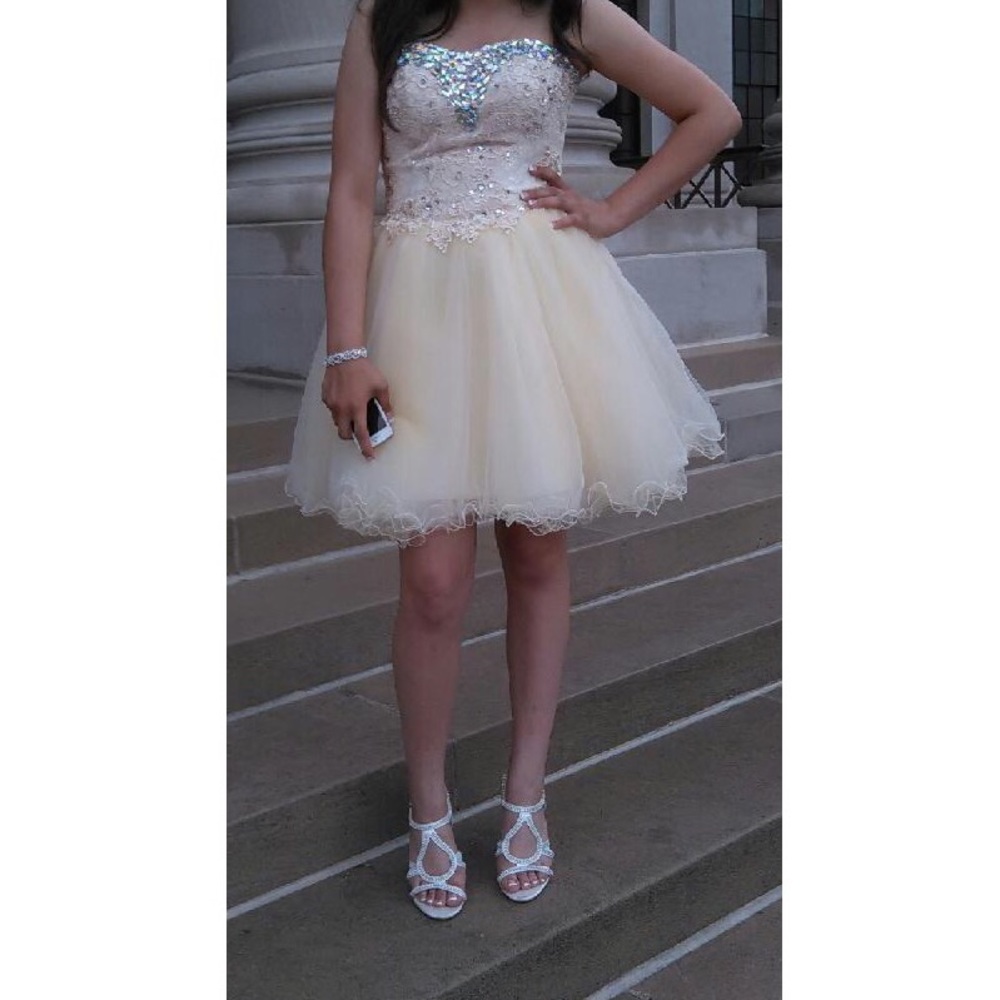 formal / homecoming dress